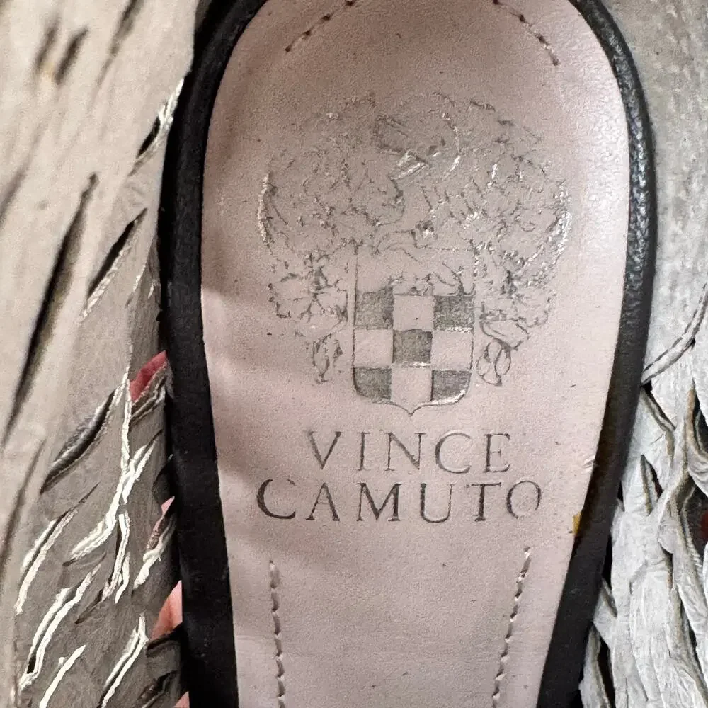 Vince Camuto Kandi Cutout Peep Toe Ankle Booties Brown Leather 7M Boho DateNight